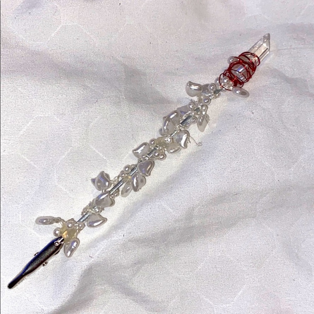 Customized Clip